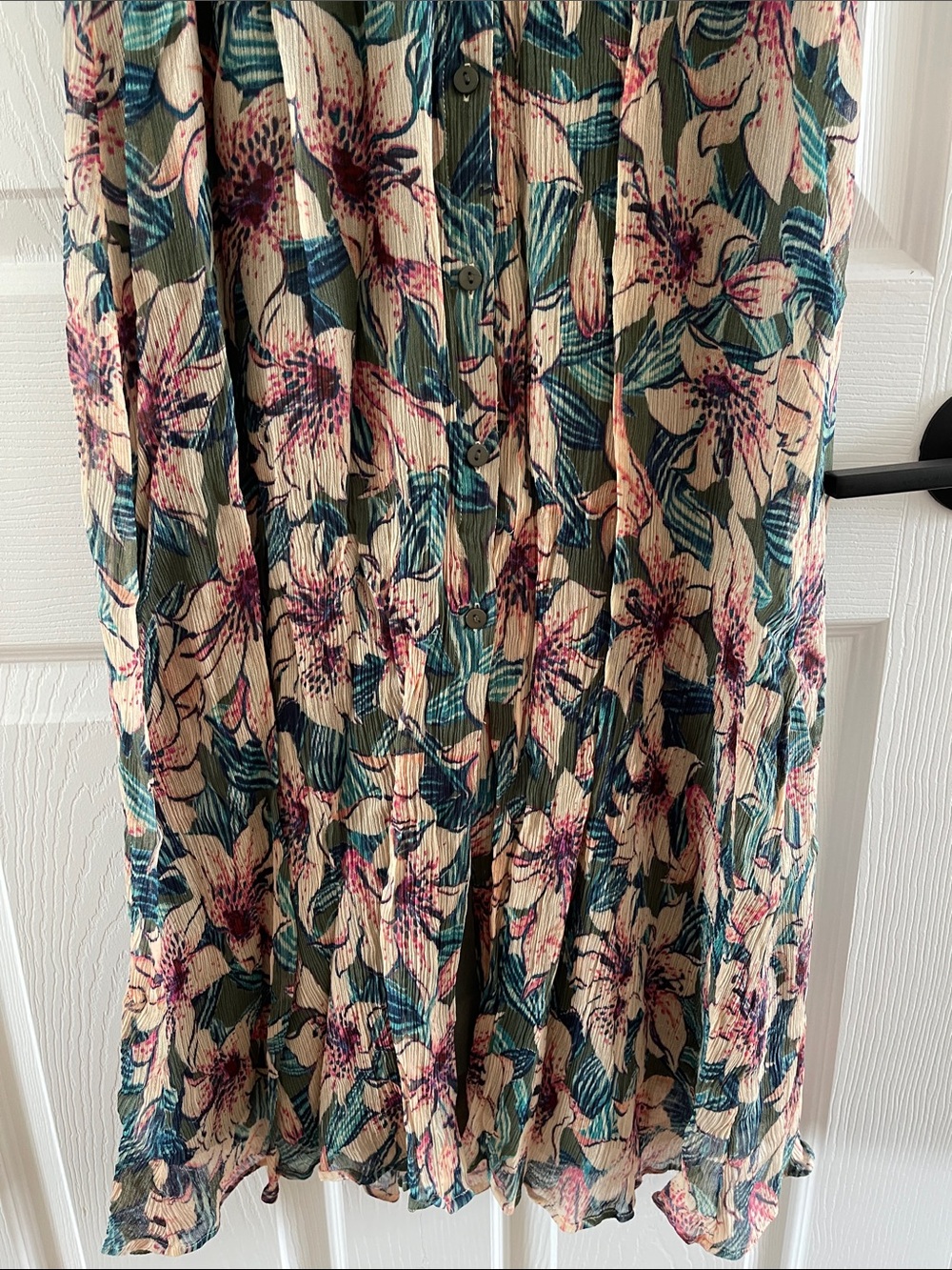 Ba&sh Brook Dress - Green/Pink Floral
1/2 Sleeve Midi Shirt Dress - Picture 9 of 11